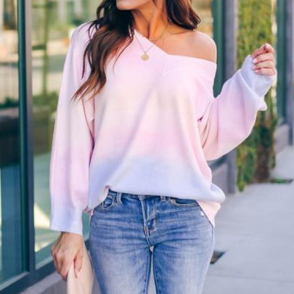 FULL OF POSSIBILITIES OMBRE V-NECK SWEATER